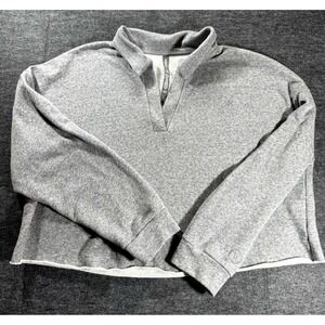 Vuori Sweatshirt Womens XL Gray Cropped Athleisure V Neck Long Sleeve Casual